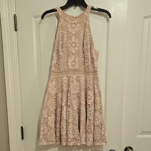 City Triangles Blush Pink Dress - Picture 1 of 4
